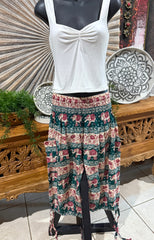 Ladies Bali Beach / Shirred Waist Bali Capri Pants SO COMFY XXL - Bali 3/4 Pants