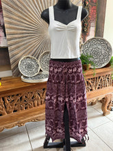 Ladies Bali Beach / Shirred Waist Bali Capri Pants SO COMFY XXL - Bali 3/4 Pants