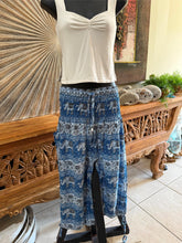 Ladies Bali Beach / Shirred Waist Bali Capri Pants SO COMFY XXL - Bali 3/4 Pants