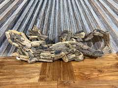 NEW Bali Handmade Driftwood Gecko Wall Decor 60cm - Bali Driftwood Wall Art