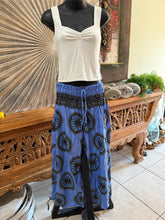 Ladies Bali Beach / Shirred Waist Bali Capri Pants SO COMFY XXL - Bali 3/4 Pants