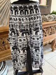 Ladies Bali Beach / Shirred Waist Bali Capri Pants SO COMFY Suit Maternity XXL