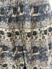 Ladies Bali Beach / Shirred Waist Bali Capri Pants SO COMFY XXL - Bali 3/4 Pants