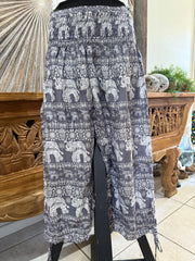 Ladies Bali Beach / Shirred Waist Bali Capri Pants SO COMFY Suit Maternity XXL