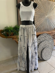 Balinese Ladies Long Flarred Pants - SO COMFY Elastic Waist Pants - Bali Pants