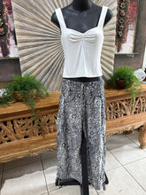 Ladies Bali Beach / Shirred Waist Bali Capri Pants - SO COMFY Suit Maternity XL