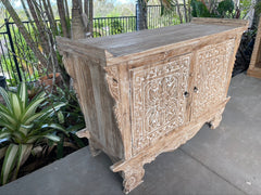 NEW BEAUTIFULLY HAND CARVED & CRAFTED TEAK WOOD BALINESE CABINET / VANITY