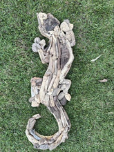 NEW Bali Handmade Driftwood Gecko Wall Decor 100cm - Bali Driftwood Wall Art