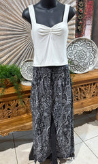 Ladies Bali Beach / Shirred Waist Bali Capri Pants SO COMFY XXL - Bali 3/4 Pants