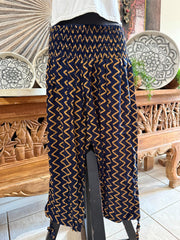 Ladies Bali Beach / Shirred Waist Bali Capri Pants SO COMFY XXL - Bali 3/4 Pants