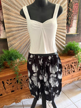 Ladies Bali Beach / Shirred Waist Bali Shorts SO COMFY XXXL - Ladies Bali Shorts