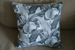 NEW Tropical Cushion Cover - 2 sizes 40 x 40cm or 50 x 50cm (Cover ONLY)