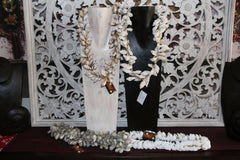 NEW Balinese Handmade Shell Garland or Necklace BOHO Style.. GREAT for Statues!