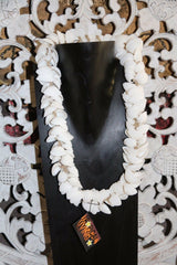NEW Balinese Handmade Shell Garland or Necklace BOHO Style.. GREAT for Statues!