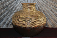 NEW BALINESE HAND CRAFTED WOOD/RATTAN COMBO Ball Vase - Gorgeous!!