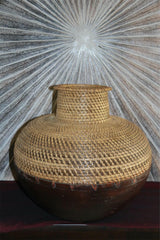 NEW BALINESE HAND CRAFTED WOOD/RATTAN COMBO Ball Vase - Gorgeous!!