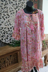 Ladies Knee Length Dress with Side Pockets - Bali Boutique Voile Dress S - XXL