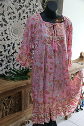 Ladies Knee Length Dress with Side Pockets - Bali Boutique Voile Dress S - XXL