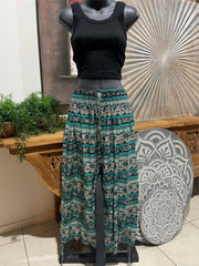 Ladies Bali Beach / Shirred Waist Bali Capri Pants SO COMFY Suit Maternity XXL