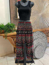 Ladies Bali Beach / Shirred Waist Bali Capri Pants - SO COMFY Suit Maternity XL