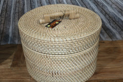 New Balinese Hand Woven Basket w/Lid / Hat Box Style Rattan Basket w/lid handle