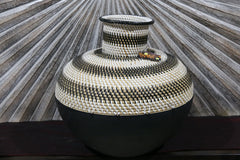 NEW BALINESE HAND CRAFTED WOOD/RATTAN COMBO Ball Vase - Gorgeous!!