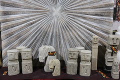 NEW INDONESIAN HAND CARVED PRIMITIVE STONE STATUE - TIMOR PRIMITIVE ART