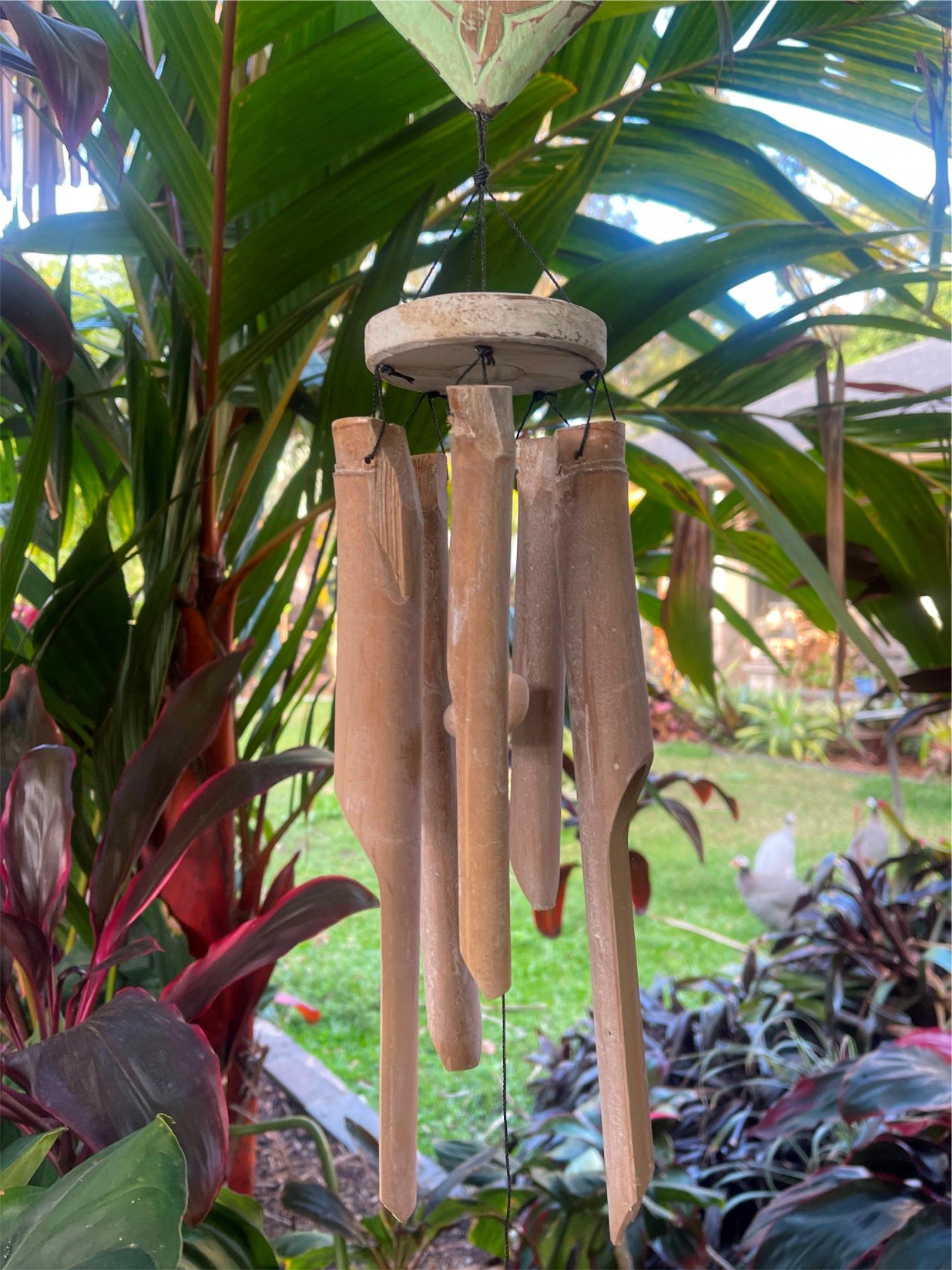 Balinese Wood / Bamboo Love Heart Wind Chime - Bali Heart Style Wind Chime GREEN