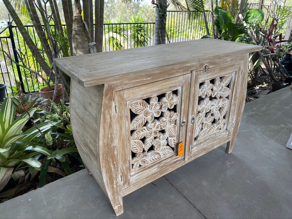 NEW BEAUTIFULLY HAND CARVED & CRAFTED TEAK WOOD BALINESE CABINET / VANITY