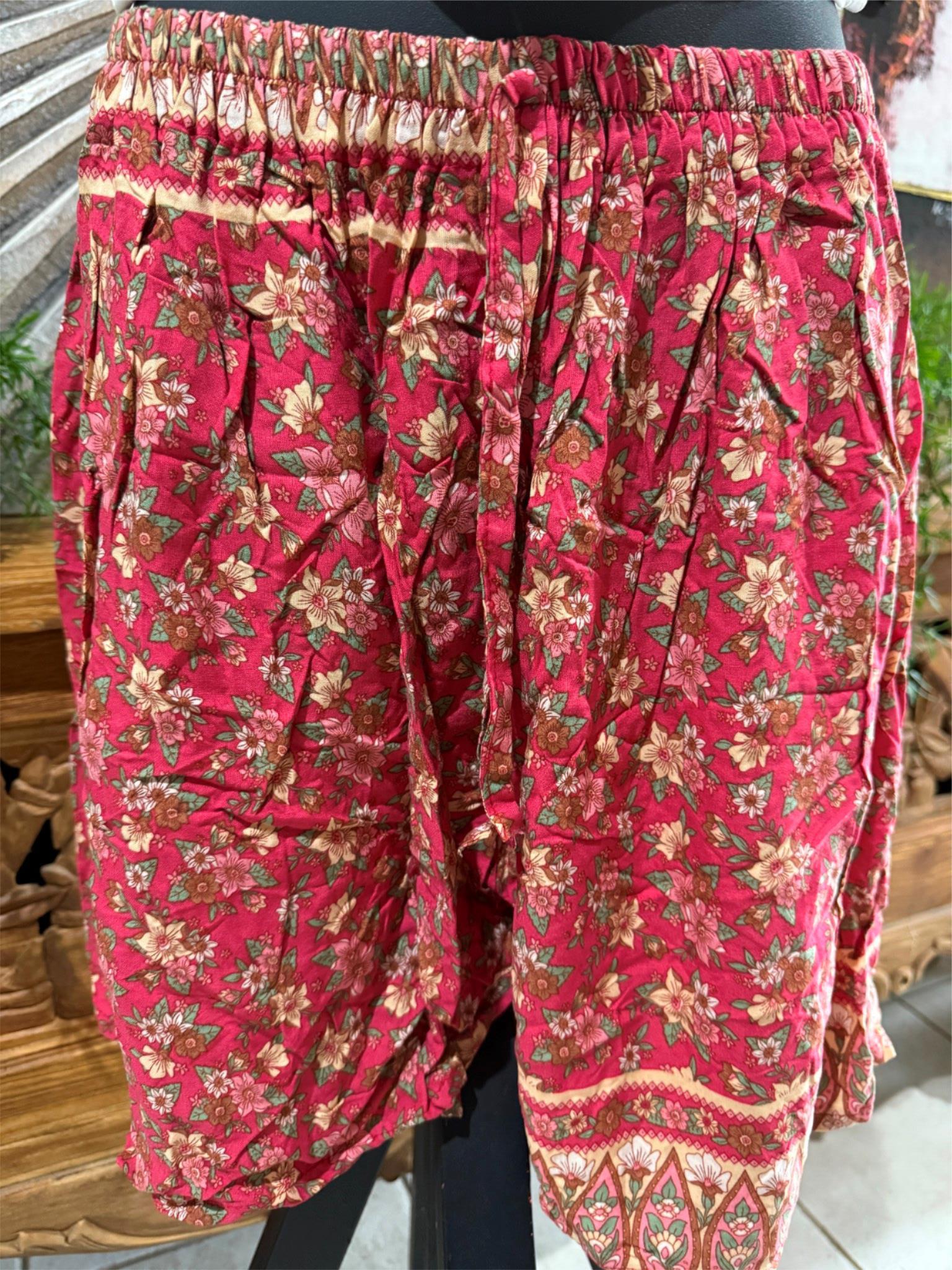 Ladies Bali Beach / Shirred Waist Bali Shorts SO COMFY XXL - Ladies Bali Shorts