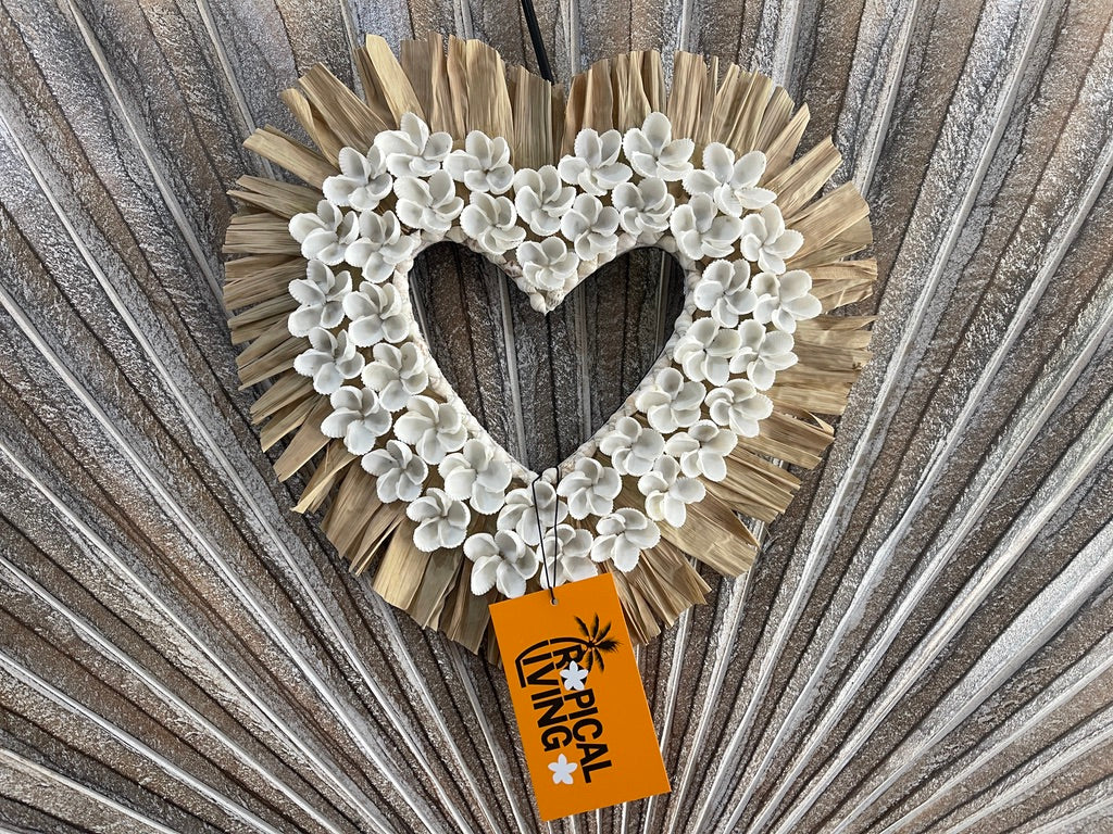 Balinese Shell Heart Hanger - Bali BOHO Style Shell & Seagrass Trim Wall Art M