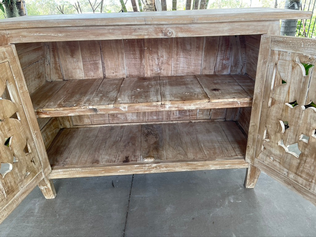 NEW BEAUTIFULLY HAND CARVED & CRAFTED TEAK WOOD BALINESE CABINET / VANITY