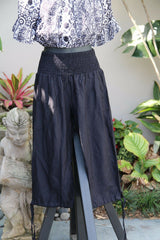 Ladies Bali Beach / Shirred Waist Bali Capri Pants - SO COMFY - Suit Maternity L