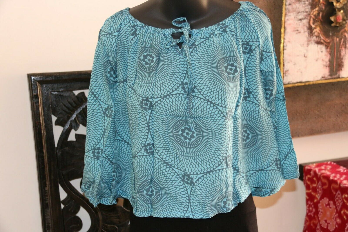 Beautiful 3/4 Sleeve Top - 2 COLOURS AVAIL One Size - Balinese Clothing