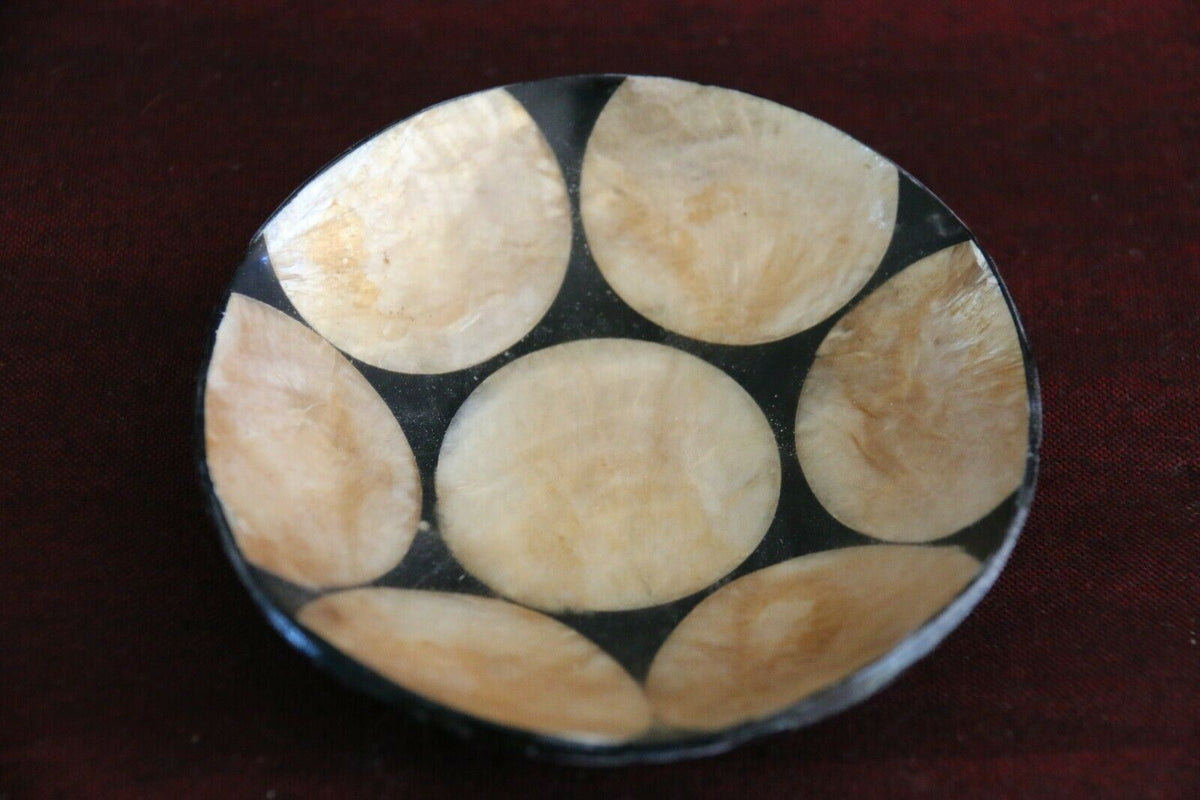 NEW Balinese Hand Crafted Resin/Shell Bowl - Bali Dip / Dipping Sauce Bowl