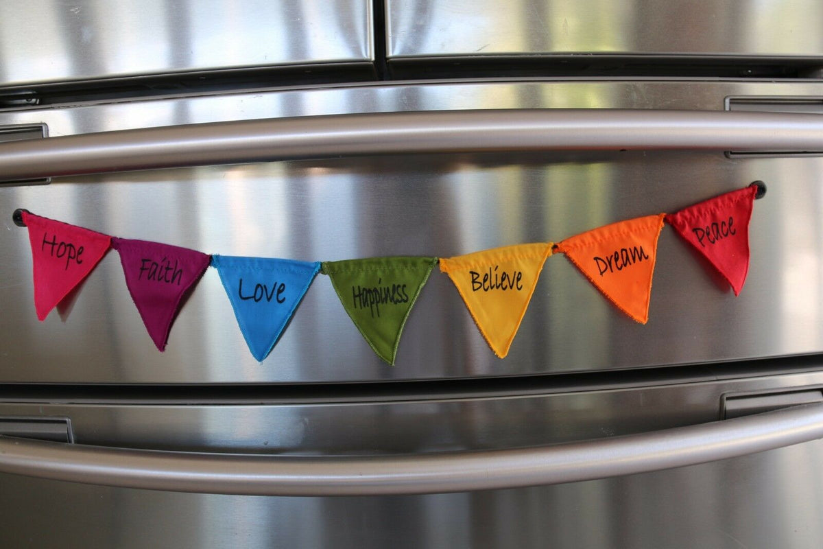 Balinese Affirmation / Prayer Flags Magnet - Magnetic Bali Prayer Bunting