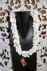 NEW Balinese Handmade Shell Garland or Necklace  BOHO Style.. GREAT for Statues!