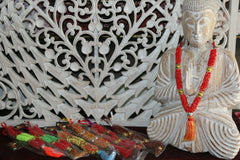 NEW Hand Made Balinese Mini Garland ( Hindu Jai Mala ) Suitable for Sculpures