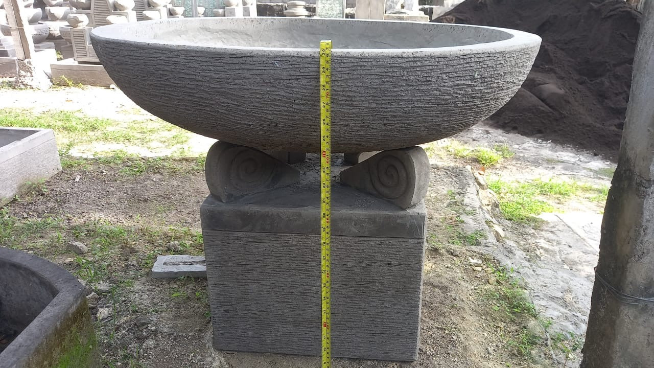 Balinese Hand Crafted Concrete Water Bowl - Pot - Bird Bath - Bali Bird Bath