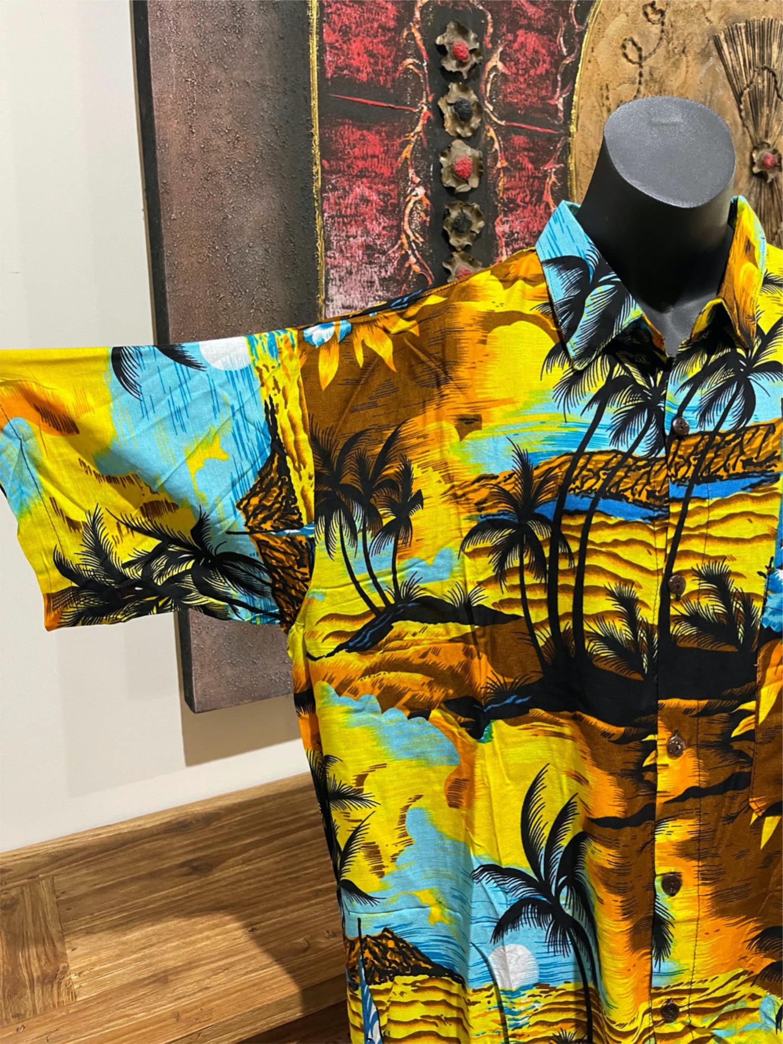 Balinese Mens Tropical Print Shirt - Size L-XL - Tropical Bali or Hawaiian Shirt