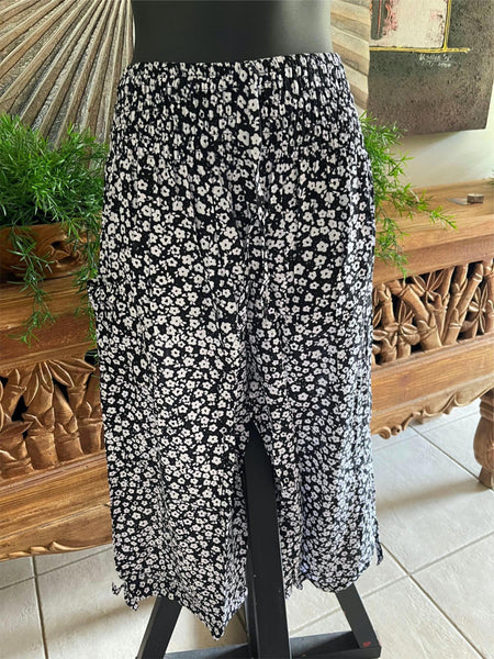 Balinese Ladies Long Flarred Pants - SO COMFY Elastic Waist Pants