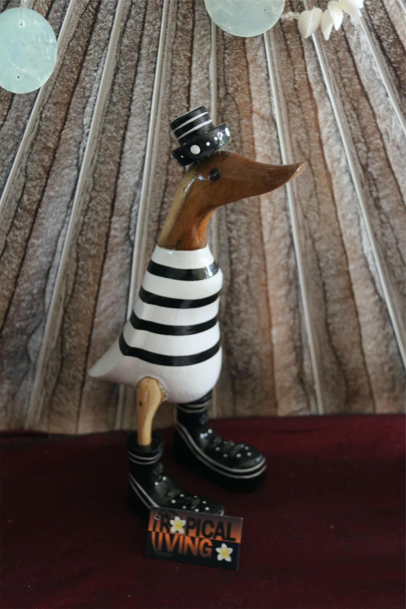 Balinese Hand Crafted Wooden Rice Paddy Duck with Hat & Shoes!! 5 Colours!! 25cm