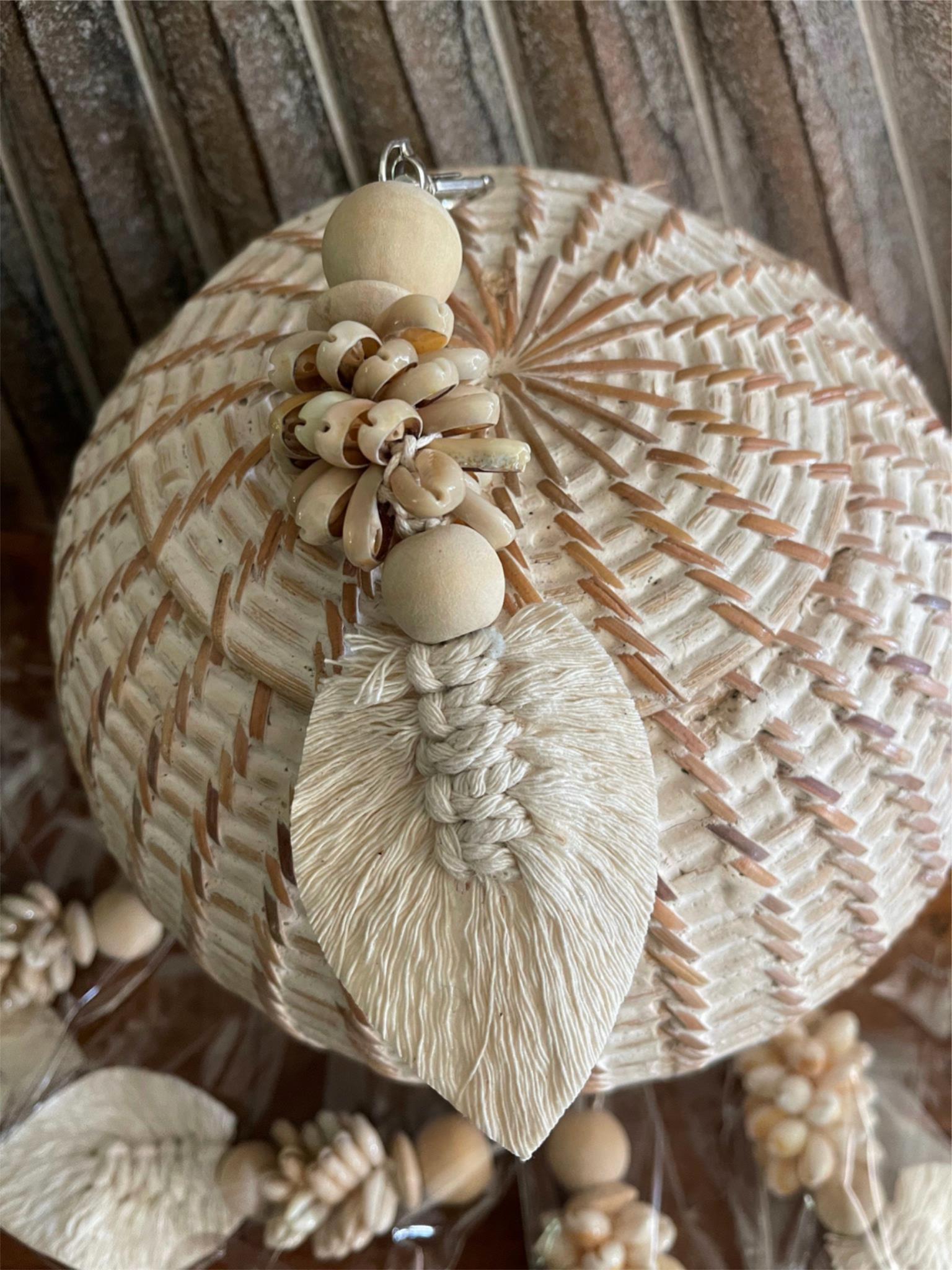 Bali Key Ring NEW Hand Crafted Balinese Shell-Leaf Keyring or Bag Tag - Bali Boho Sh ...
