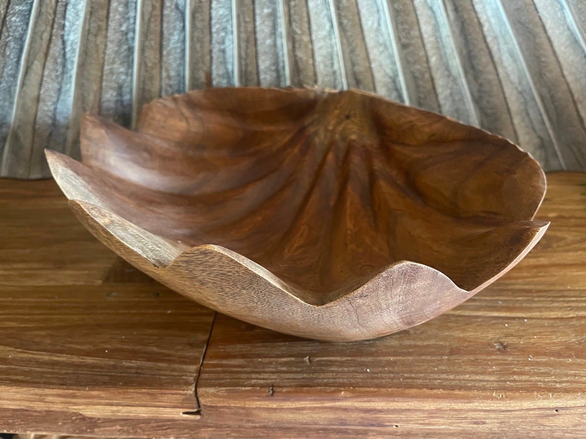 NEW Balinese Hand Carved Suar Wood Shell Shaped Bowl - Carved Bali Shell Bowl