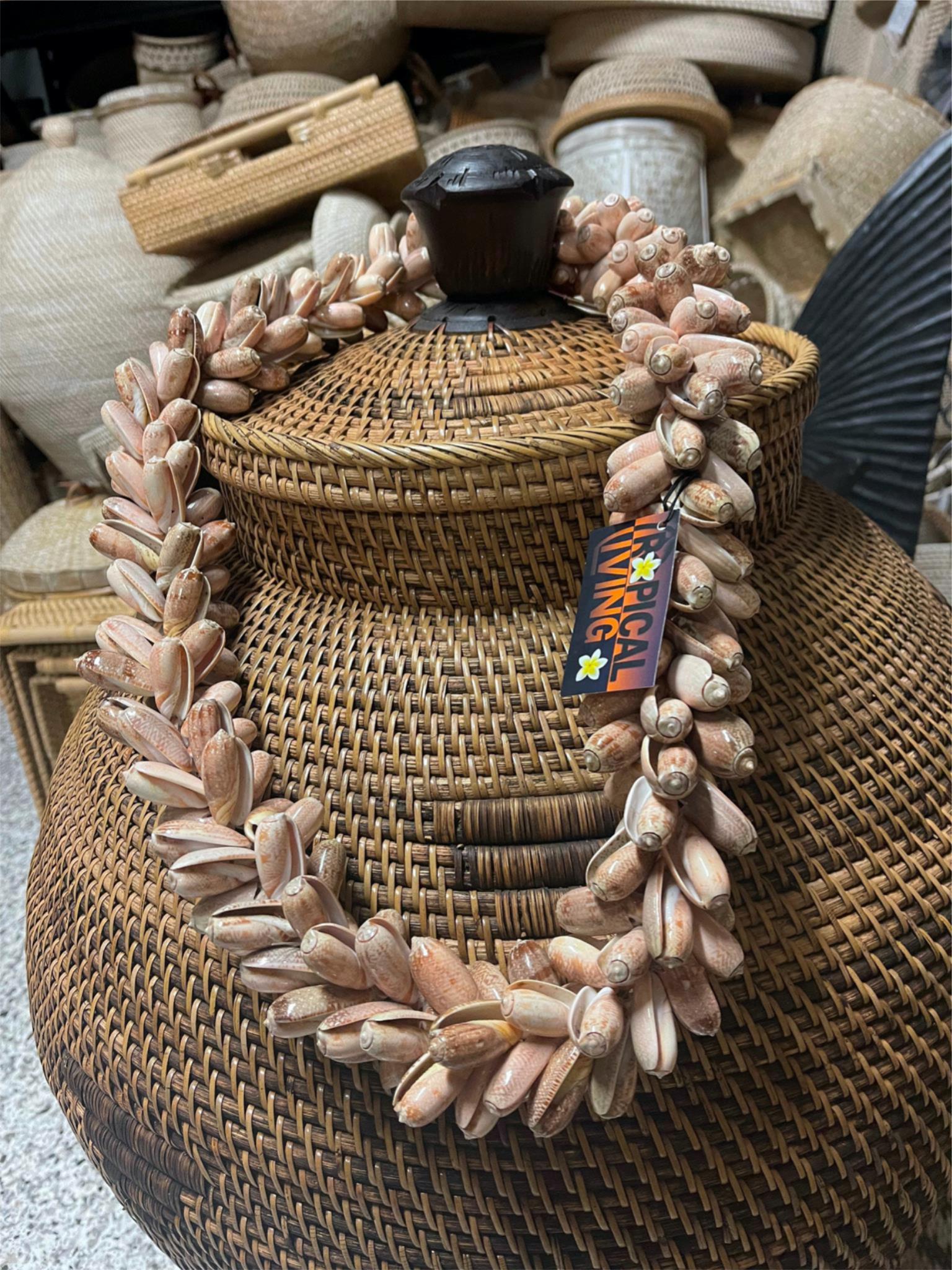 NEW Hand Crafted Balinese Shell Necklace or Garland - Large Bali
