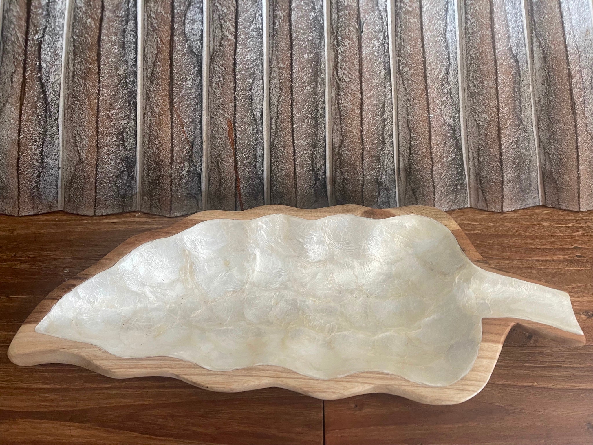 Balinese Hand Crafted Teak & Capiz Shell Leaf Shape Bowl - Bali Teak/Shell Plate