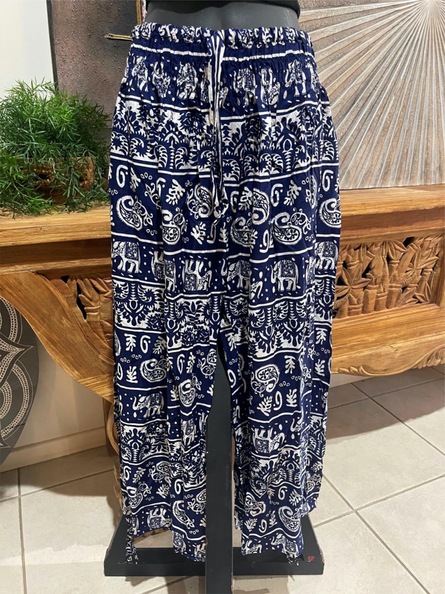 Ladies Bali Beach / Shirred Waist Bali Capri Pants SO COMFY Suit Mater –  Tropical Living QLD