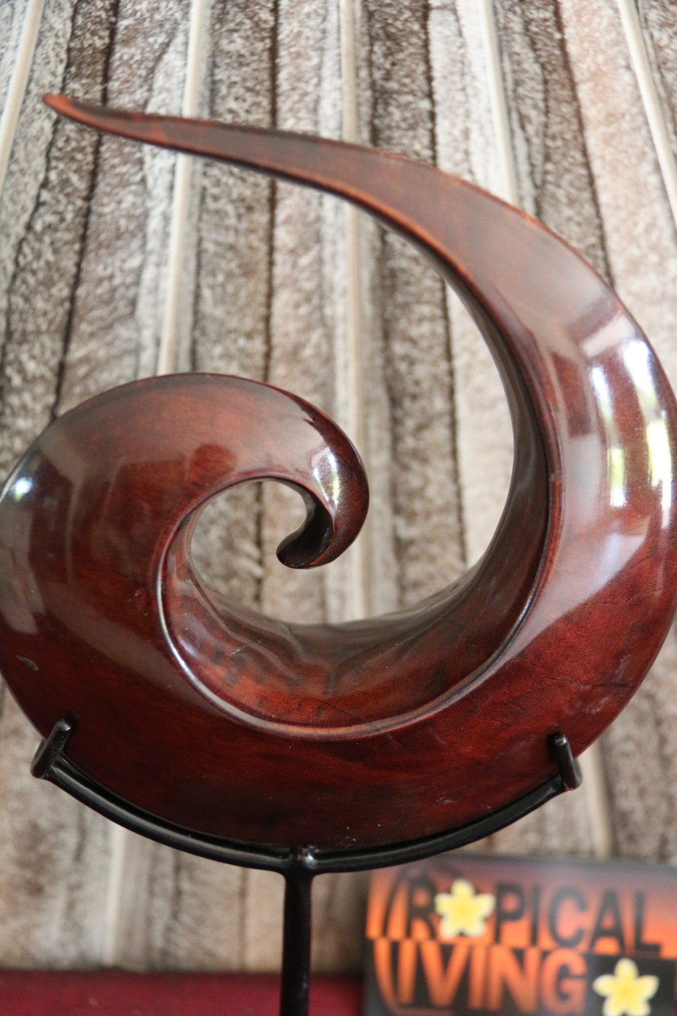 Koru Railing Wood Carved New Zealand Koru on Metal Stand - AMAZING piece – Tropical ...